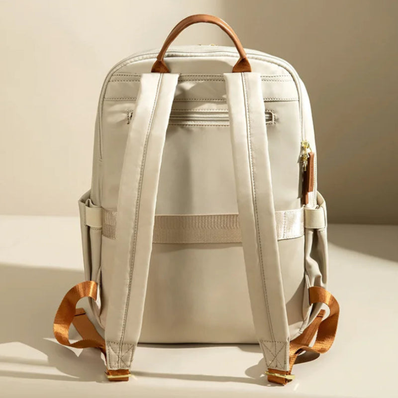 Sac à dos à langer bébé de dos
