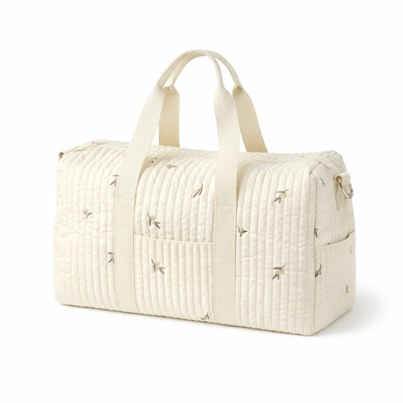 Sac a langer en gaze de coton sur fond blanc