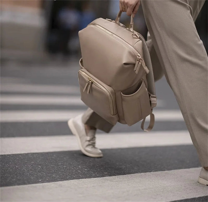 Sac a langer imperméable porté