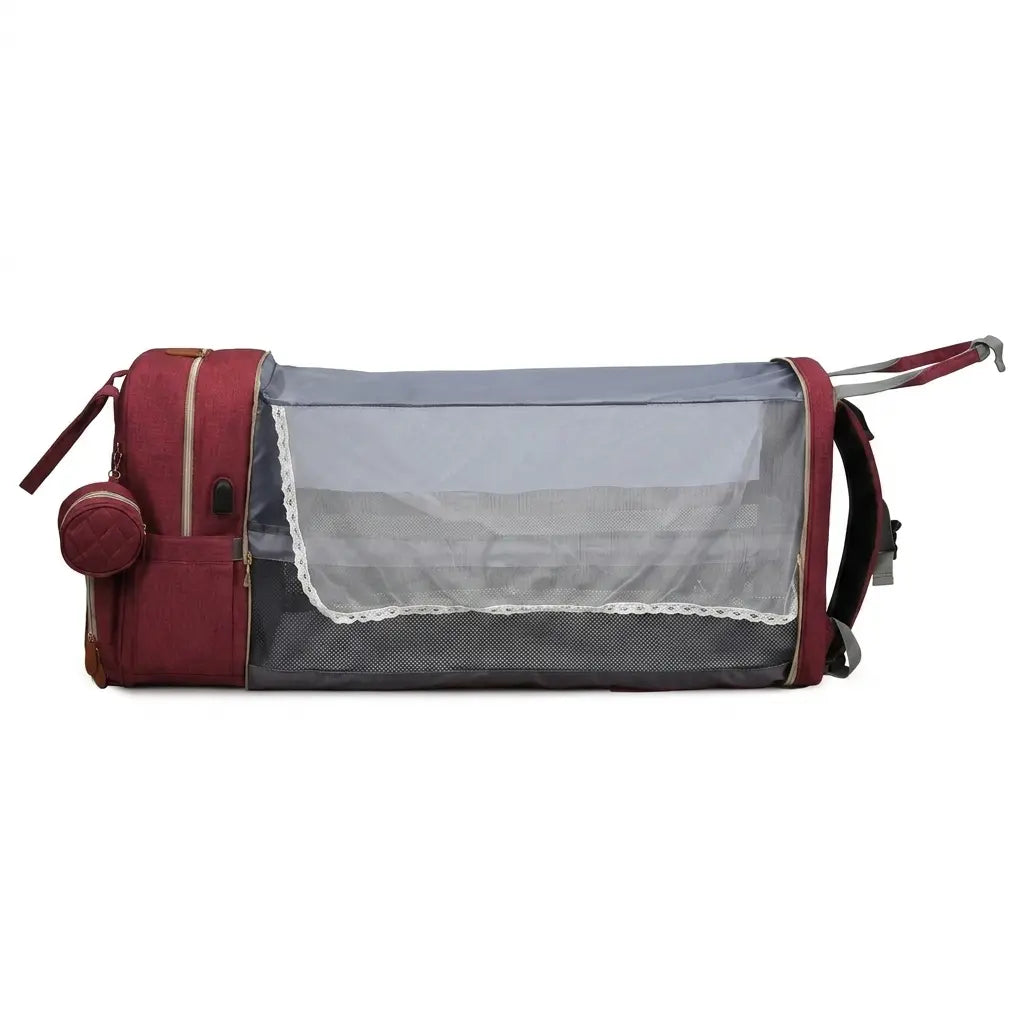 Sac à langer lit rouge ouvert