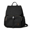 Sac à langer à dos noir sur fond blanc